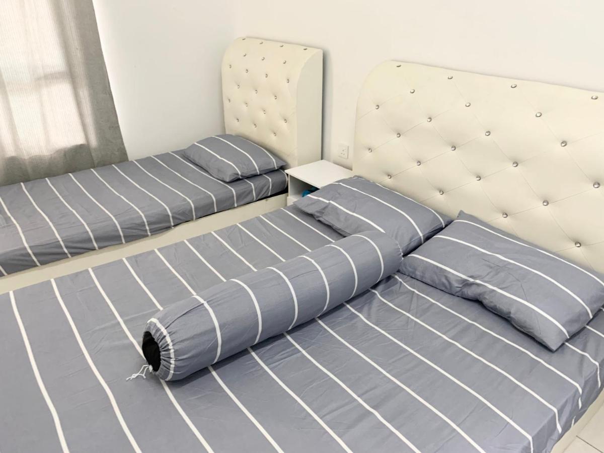 Homestay Near Plaza Tol Bandar Ainsdale Labu Ngoại thất bức ảnh